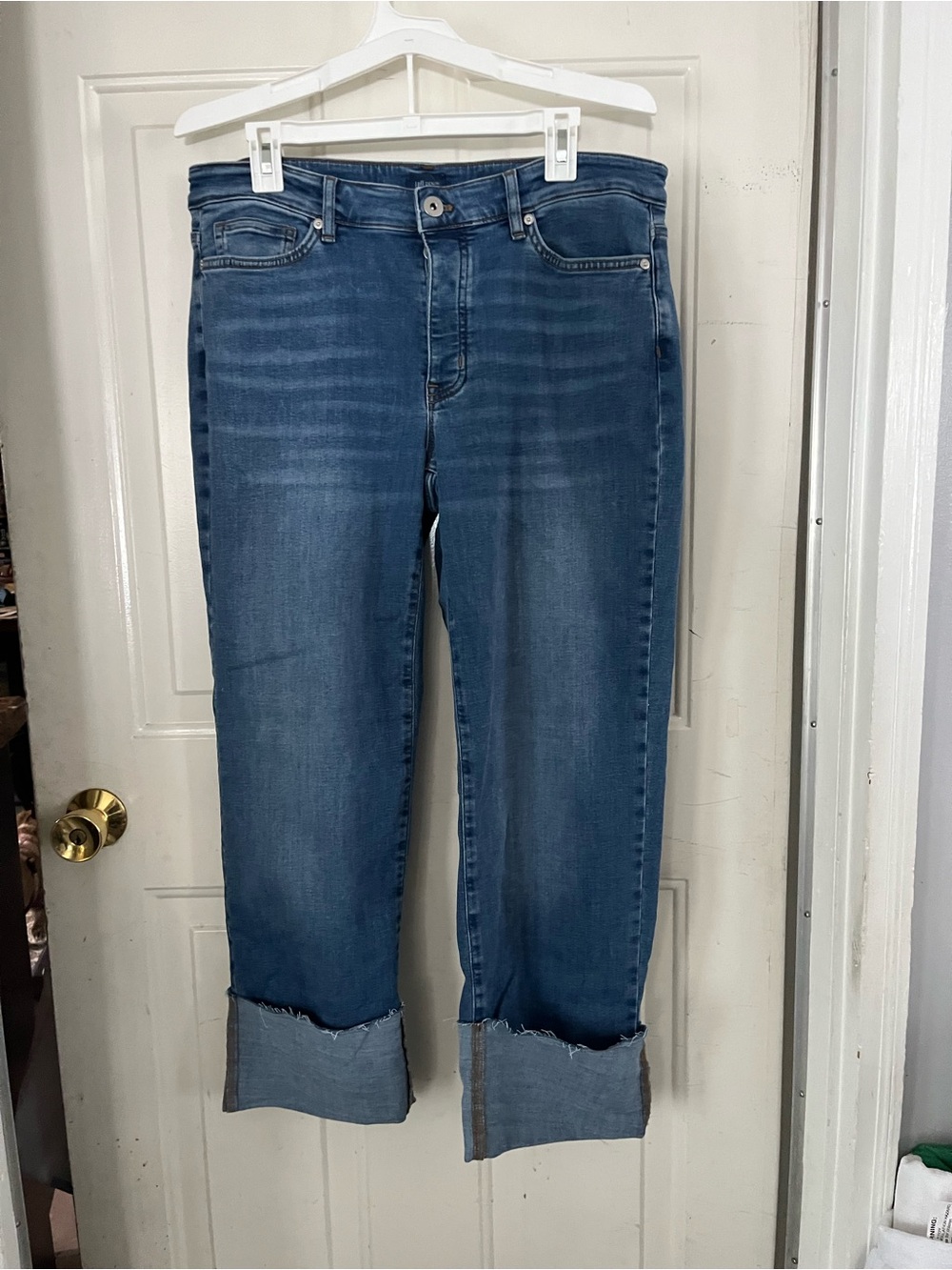 Women’s Mid Blue Cuffed Jeans - Classic Stretch Denim